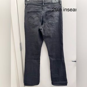 EUC, Levi’s Shaping Bootcut Jeans
